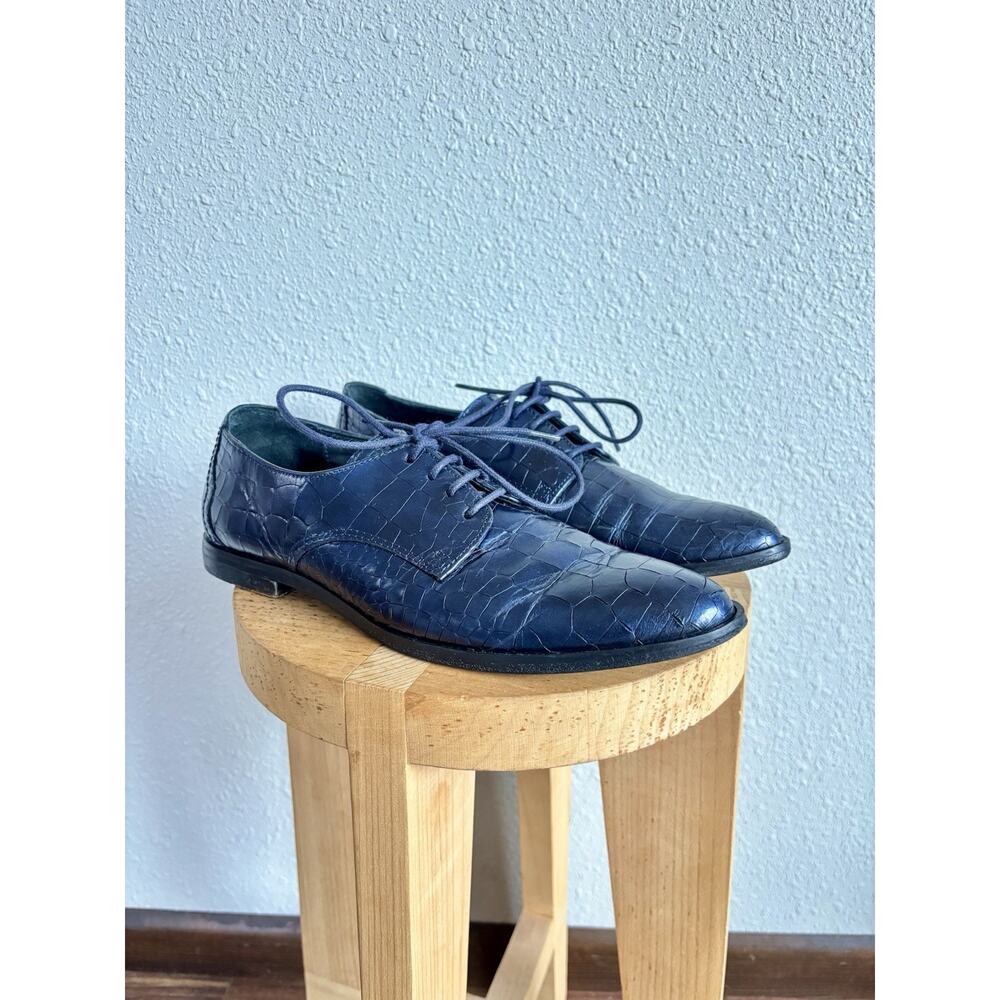 Rachel Comey Metallic Blue Croco Pointed Toe Oxfords Size 8
